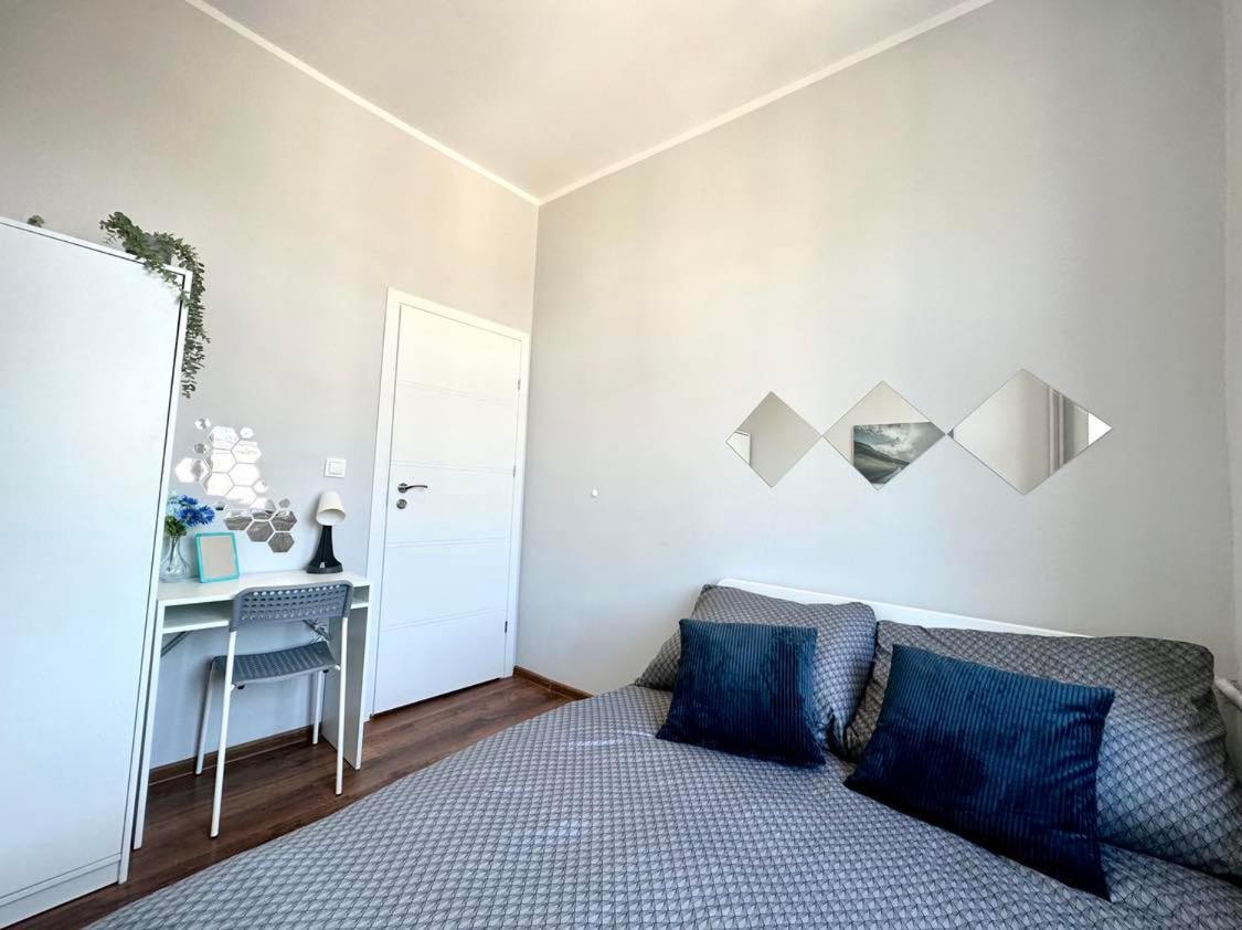 Mmrent One Way Room Гданск Екстериор снимка