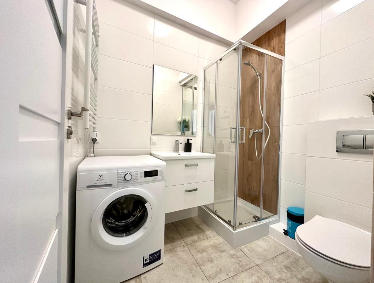 Mmrent One Way Room Гданск Екстериор снимка